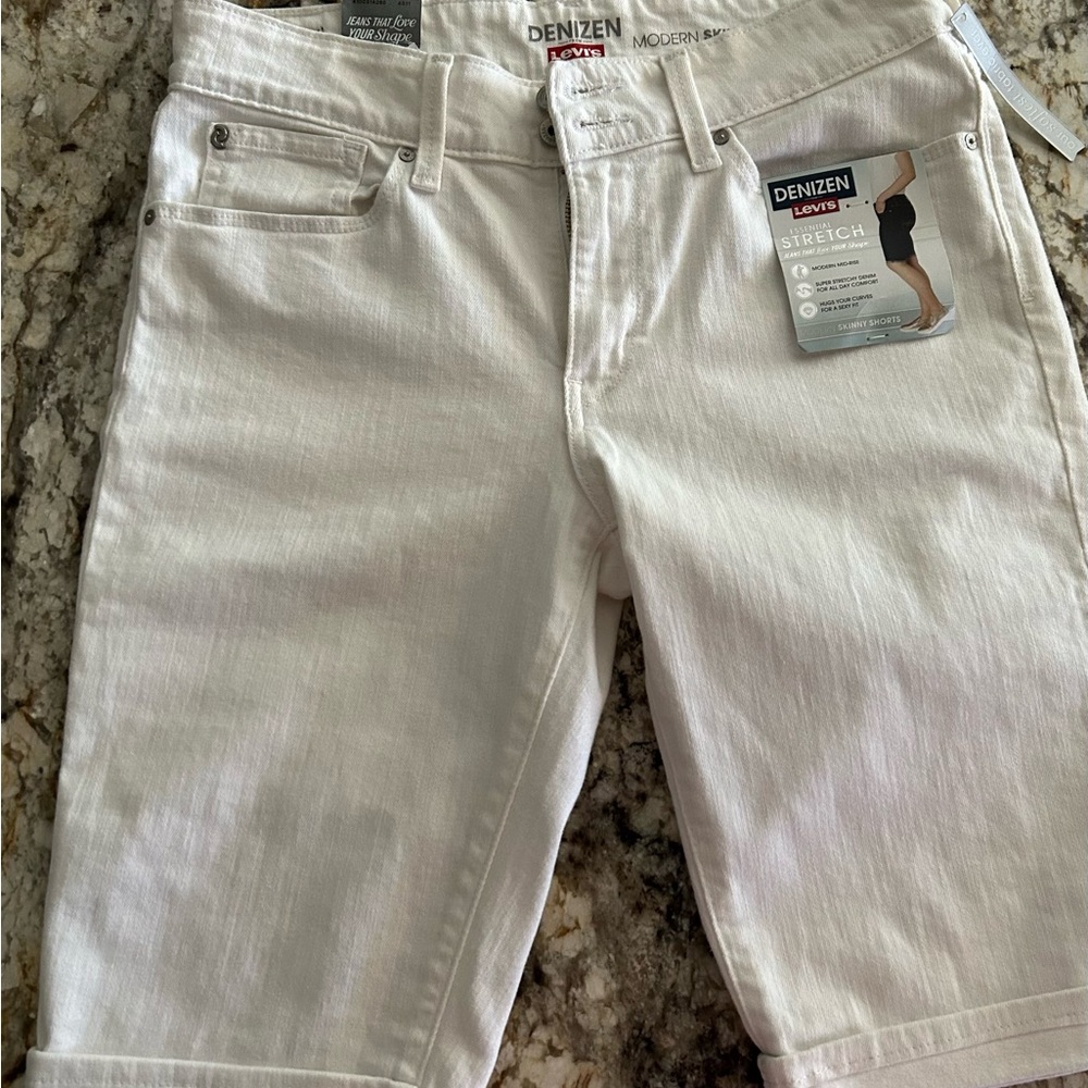 Denizen by Levi’s Mid Rise White Bermuda Shorts Size 10 NWT